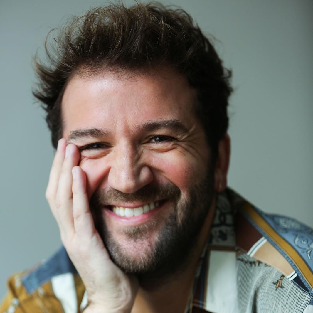 Jonathan Darona