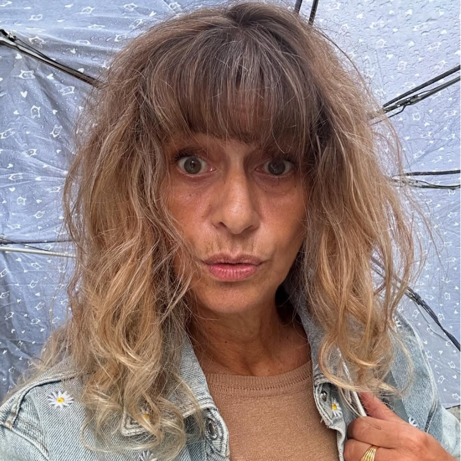Laura Zichy